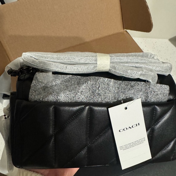 Coach Black Tabby Quilted Leather Bag - Picture 3 of 5